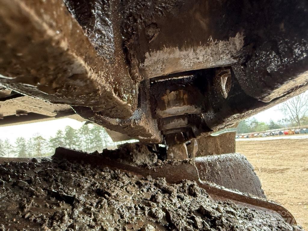 Volvo EC 160 EL Kāpurķēžu ekskavatori