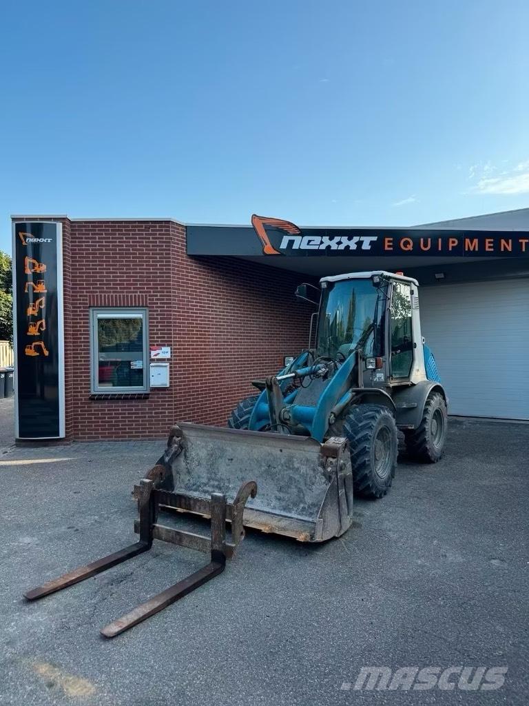 Atlas AR 65 Iekrāvēji uz riteņiem