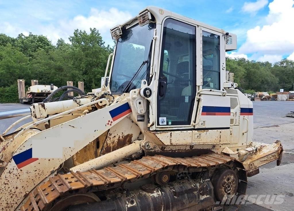 CAT 953 D Kāpurķēžu iekrāvēji