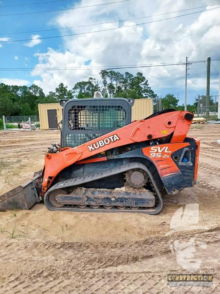 Kubota SVL 95-2 S Lietoti riteņu kompaktiekrāvēji