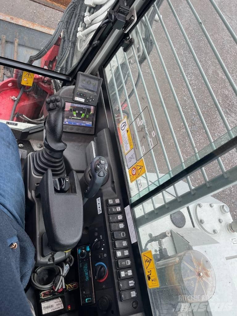 Takeuchi TB 280 FR Vidēja lieluma ekskavatori 7 t - 12 t