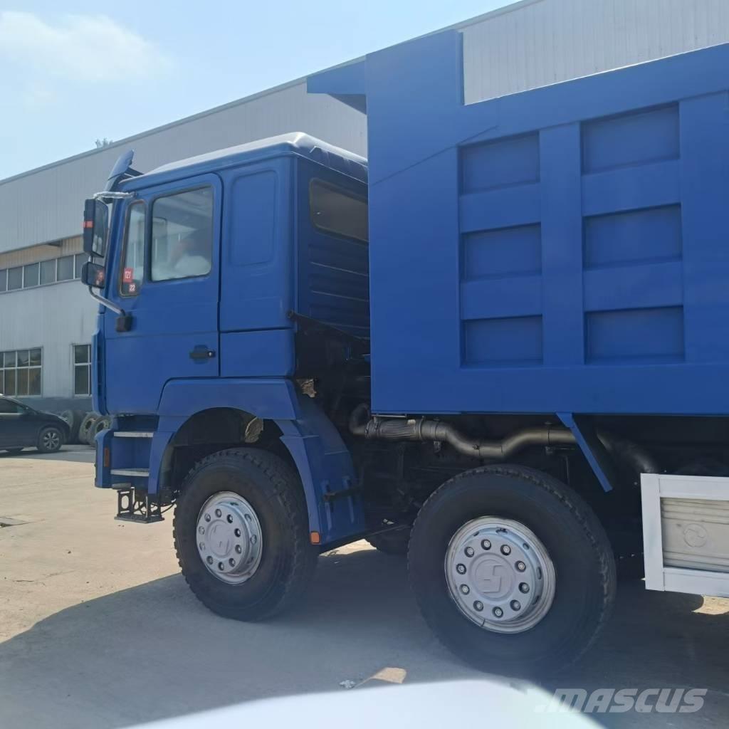 Shacman F3000 8X4 Pašizgāzējs