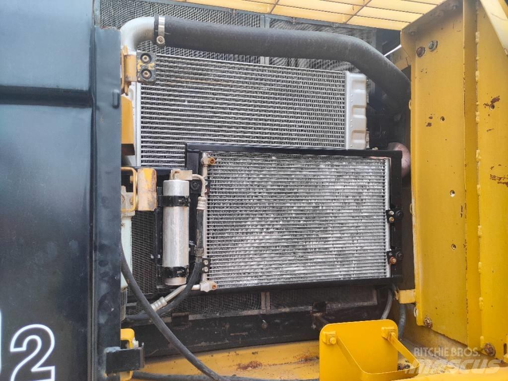 CAT 320 D Kāpurķēžu ekskavatori