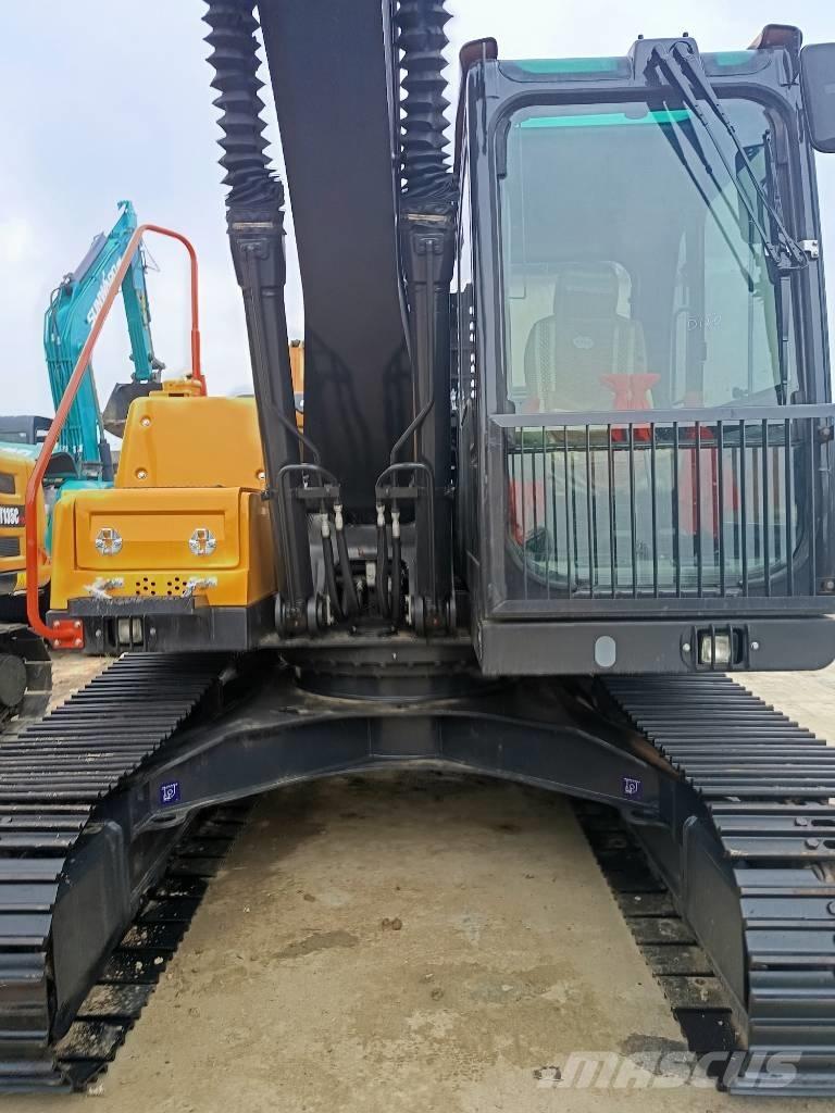 Volvo EC 140 Kāpurķēžu ekskavatori