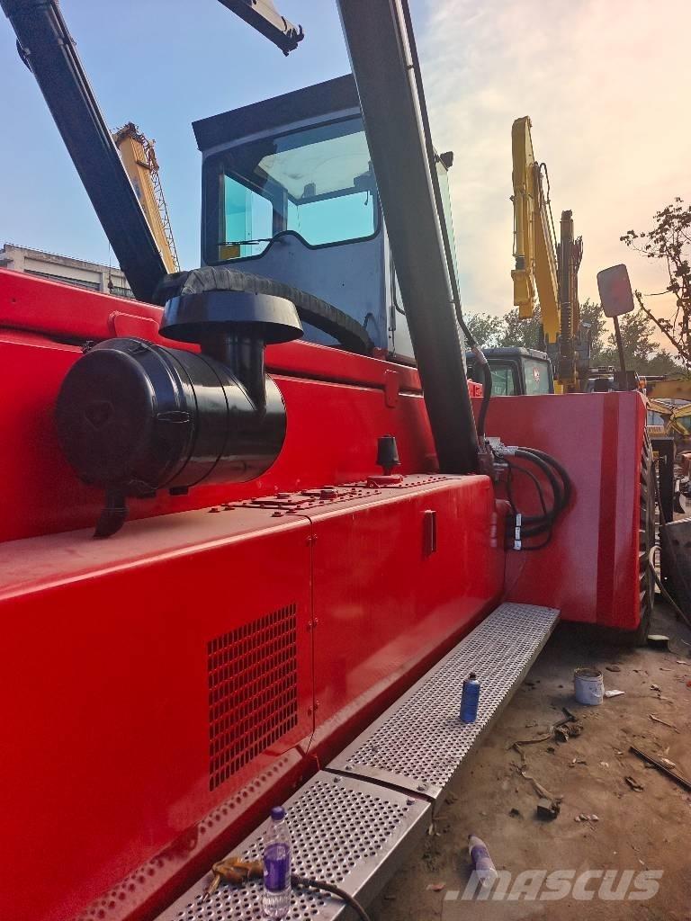 Kalmar DRF 450 Konteineru pacēlāji