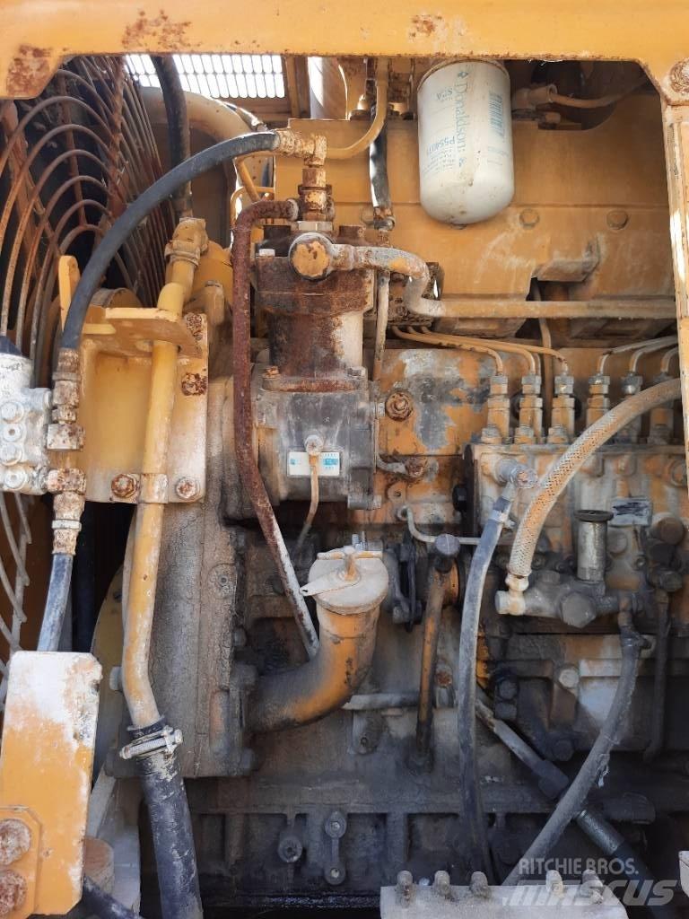Komatsu WA500 Iekrāvēji uz riteņiem