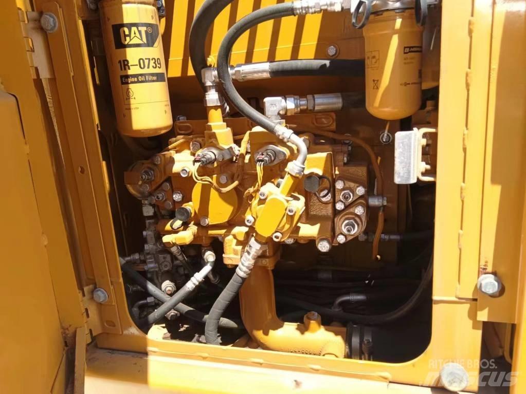 CAT CAT312D2GC Kāpurķēžu ekskavatori