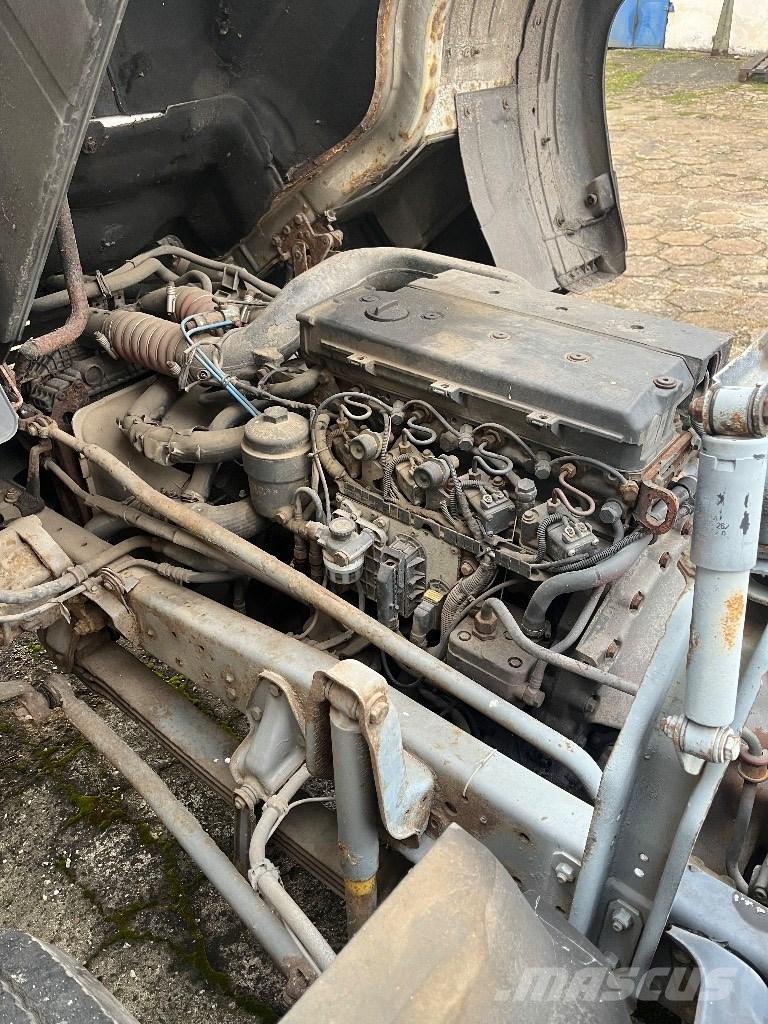 Mercedes-Benz 814 Platformas/izkraušana no sāniem