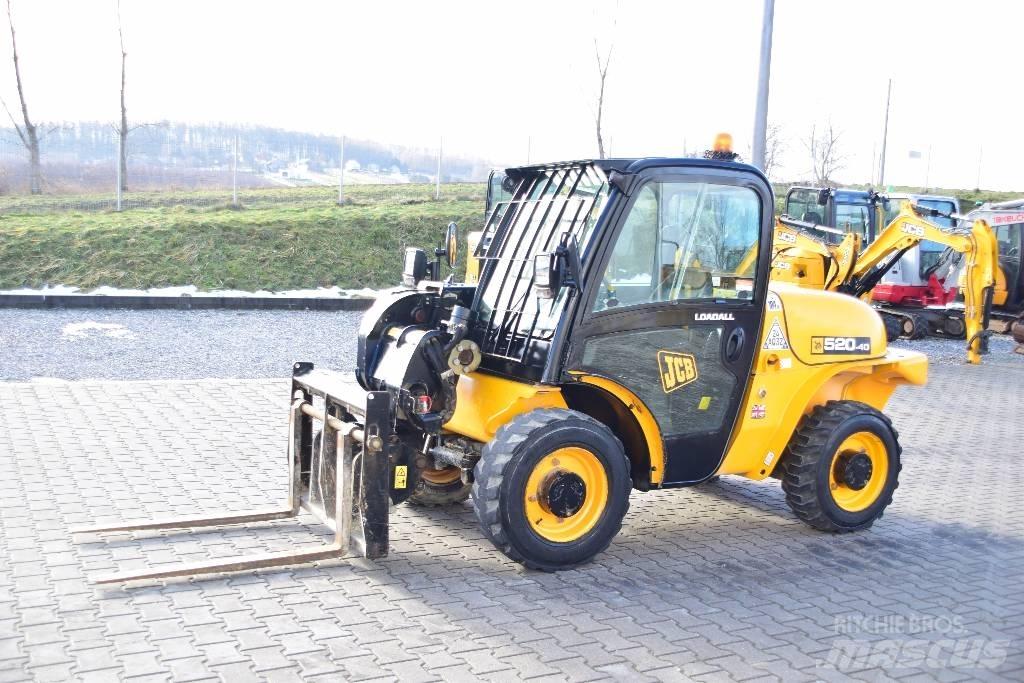 JCB 520-40 Loadall Teleskopiskie manipulatori