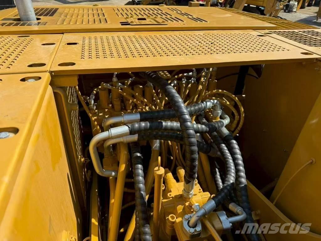 CAT 320 C L Kāpurķēžu ekskavatori