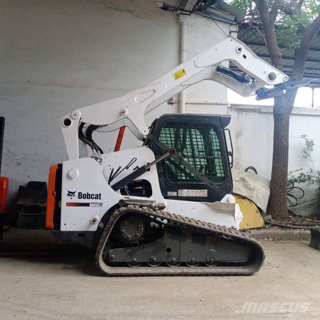 Bobcat T 770 Lietoti riteņu kompaktiekrāvēji