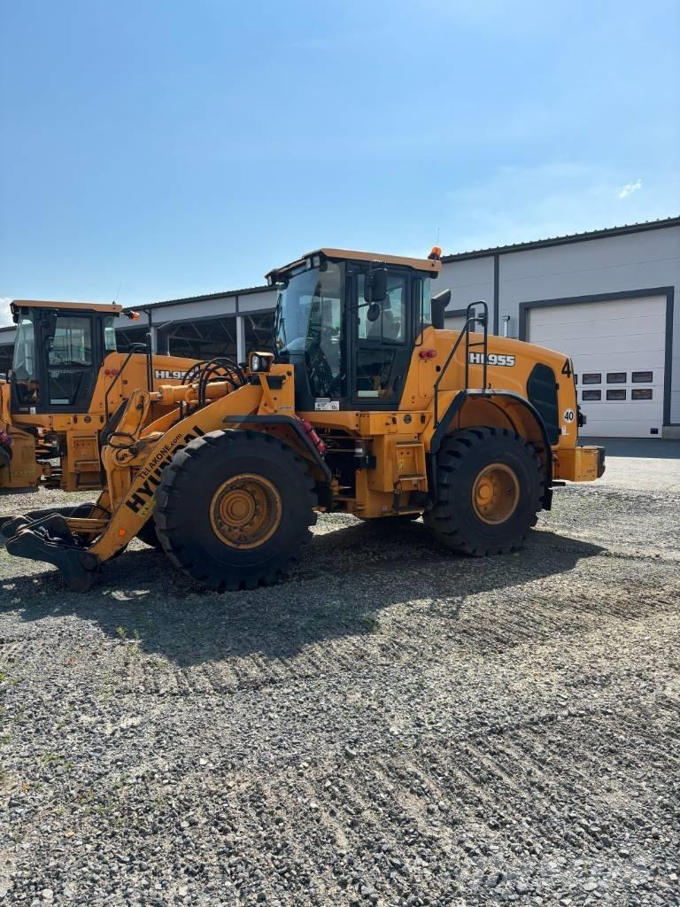 Hyundai HL955 Iekrāvēji uz riteņiem