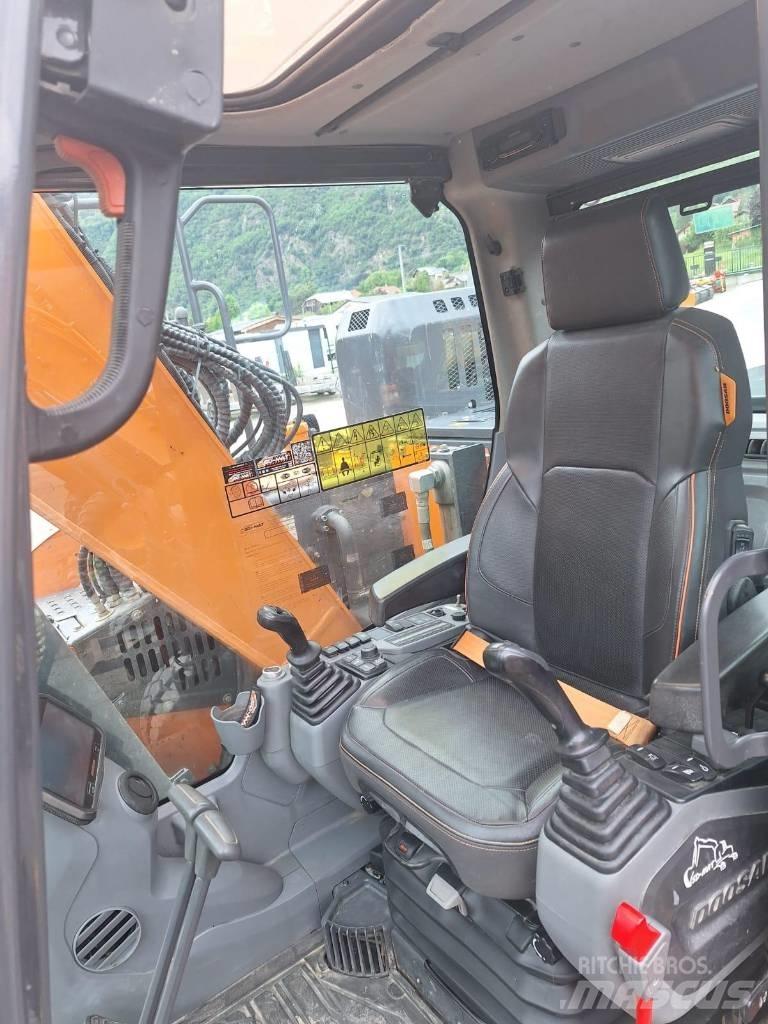 Doosan DX 140 LCR-7 Kāpurķēžu ekskavatori