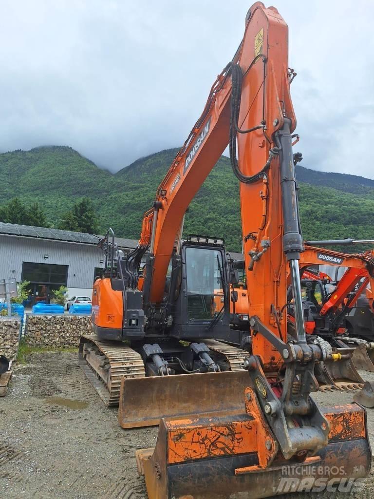 Doosan DX 140 LCR-7 Kāpurķēžu ekskavatori