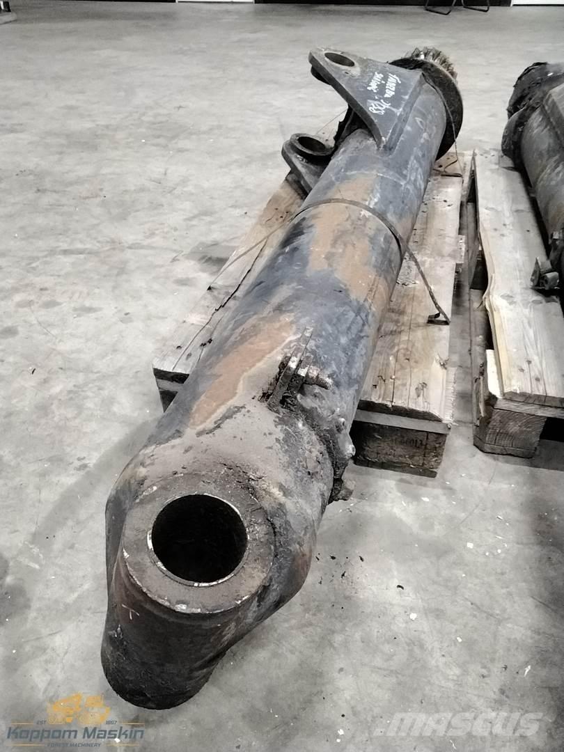 Cranab 850 Krāni