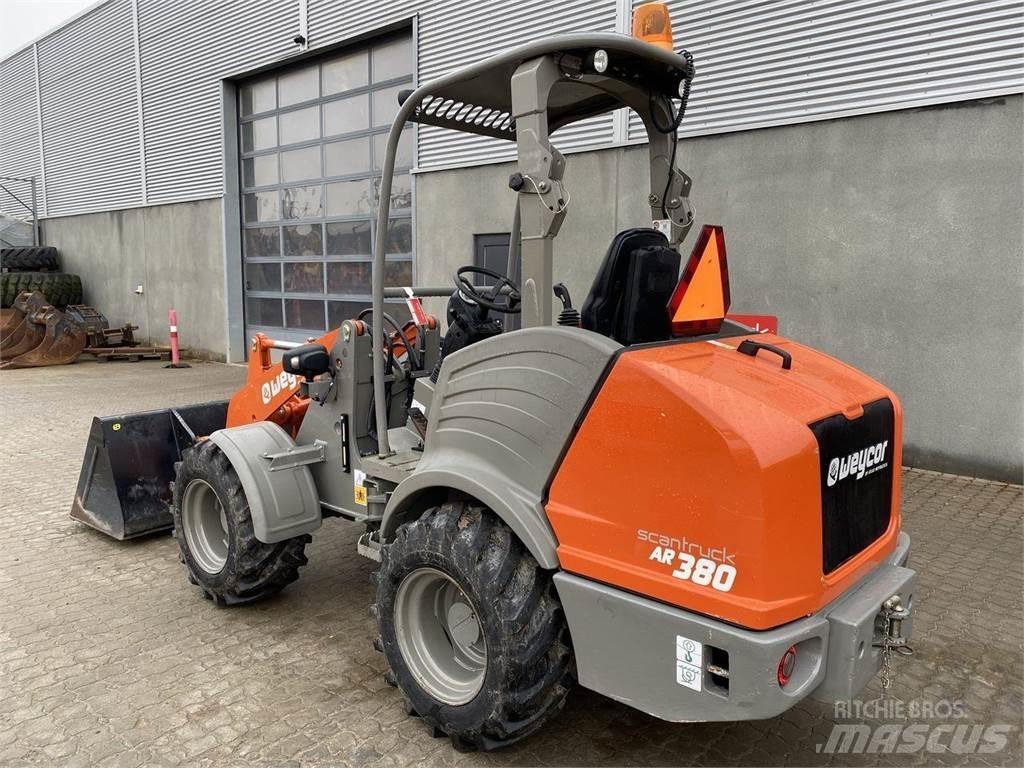 Weycor AR380 Agrar Multifunkcionālie iekrāvēji