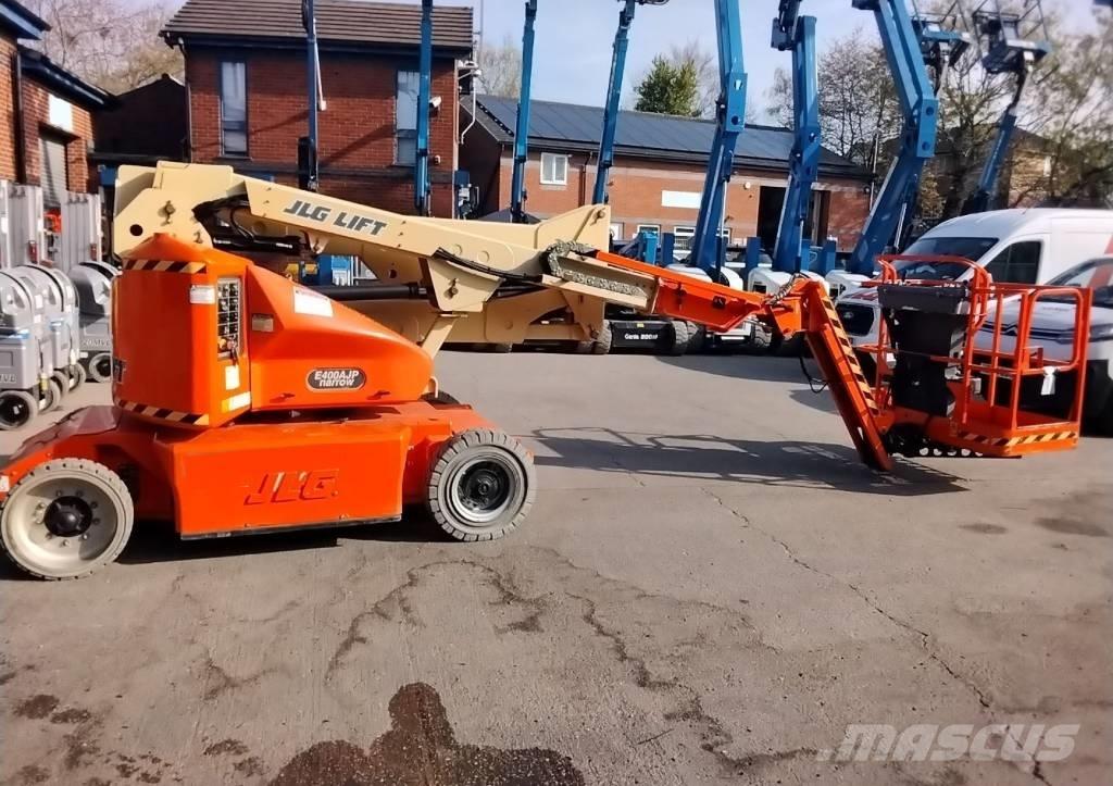 JLG E 400 AJP Strēles pacēlāji