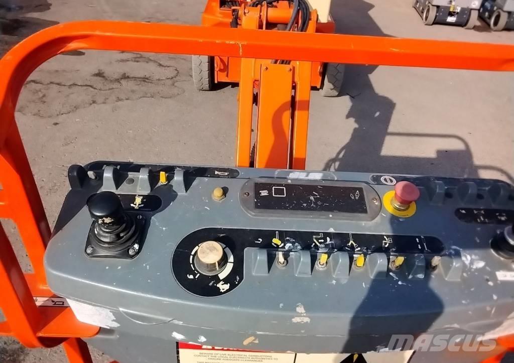JLG E 400 AJP Strēles pacēlāji
