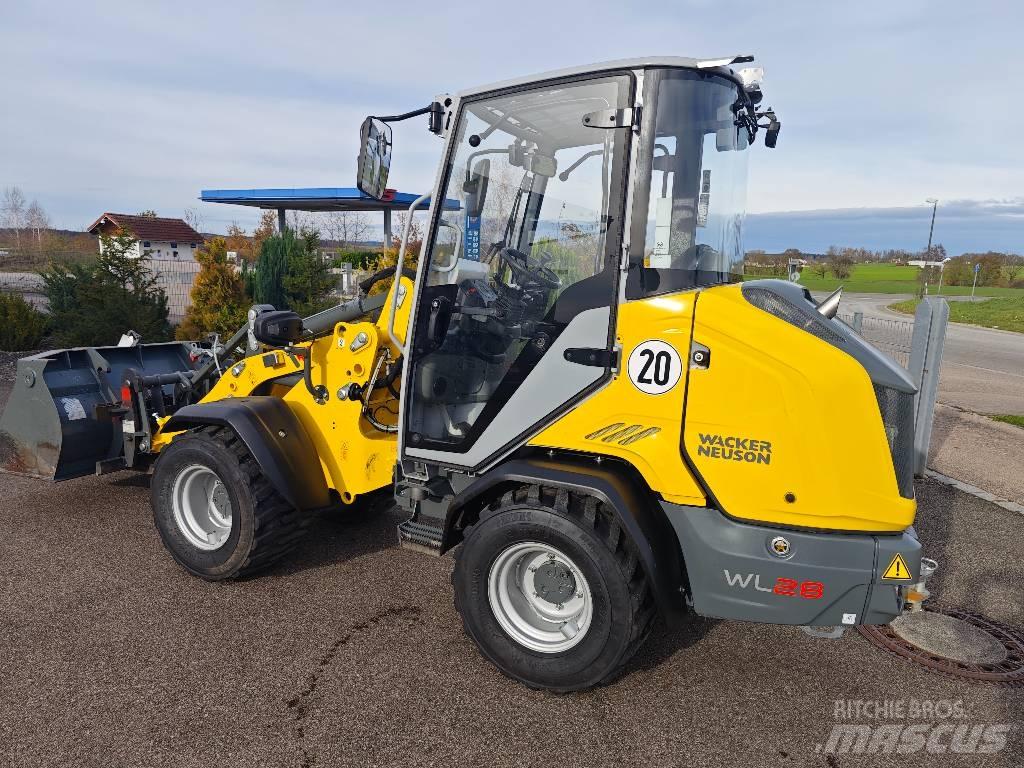 Wacker Neuson WL 28 Iekrāvēji uz riteņiem