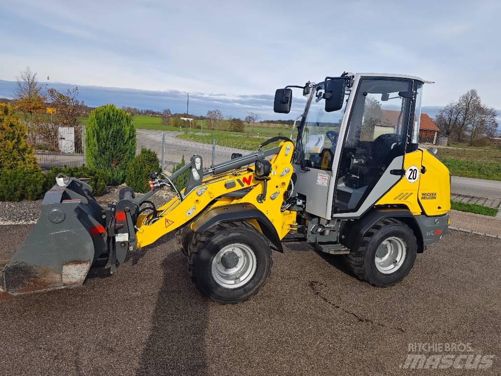 Wacker Neuson WL 28 Iekrāvēji uz riteņiem