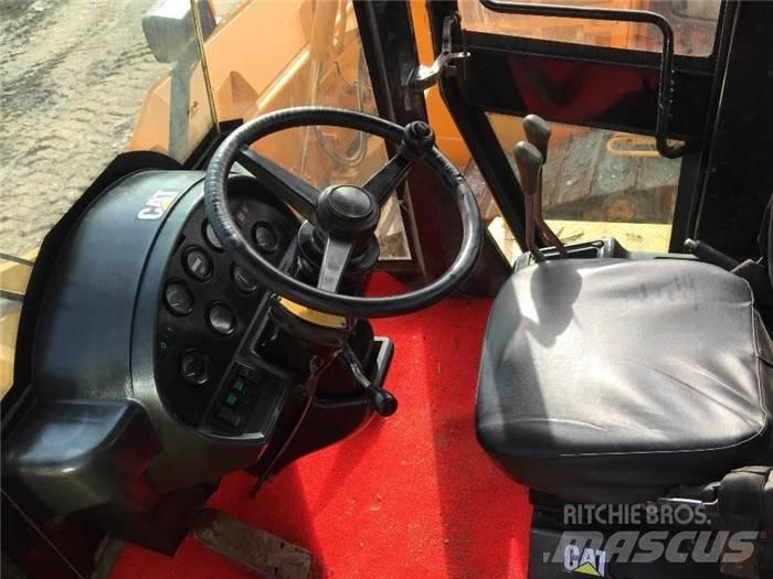 CAT 950 H Iekrāvēji uz riteņiem