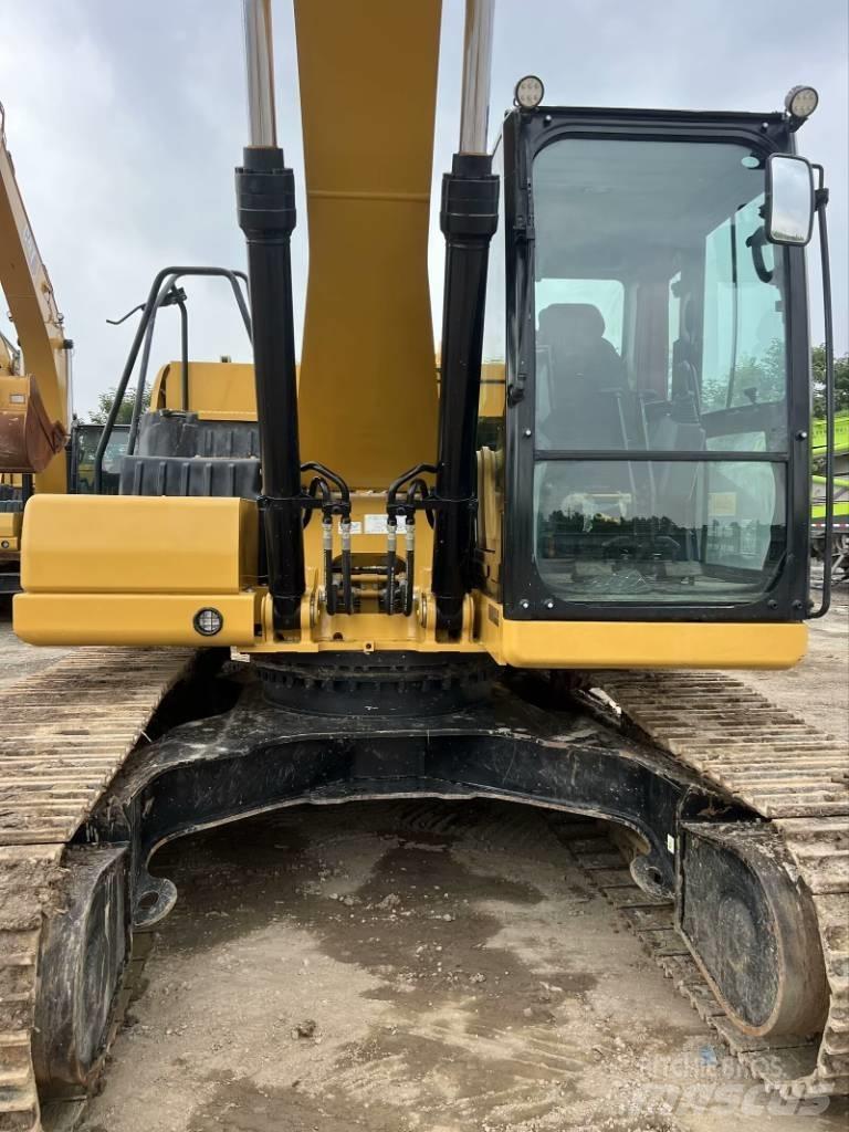 CAT 323 GC Kāpurķēžu ekskavatori