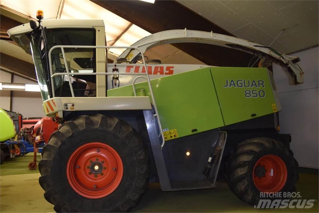 CLAAS Jaguar 850 Lopbarības novācēji