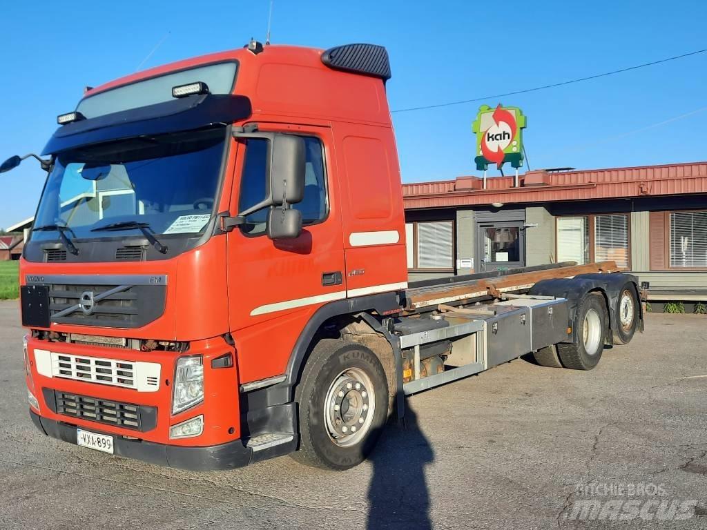 Volvo FM-11 Smagās mašīnas ar konteineriem