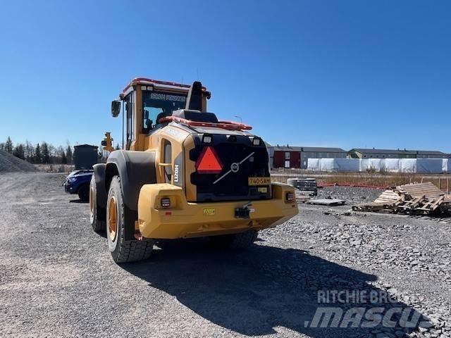 Volvo L 120 H Iekrāvēji uz riteņiem
