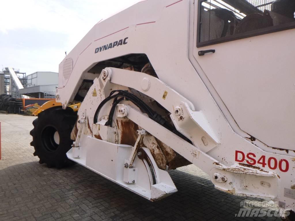 Dynapac DS 400 Skrēperi