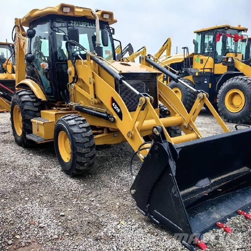 CAT 420 F Ekskavatori-iekrāvēji