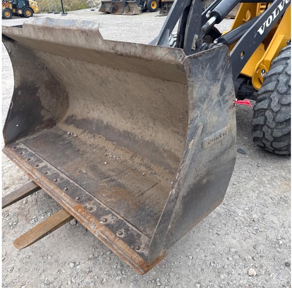 Volvo L25F Iekrāvēji uz riteņiem