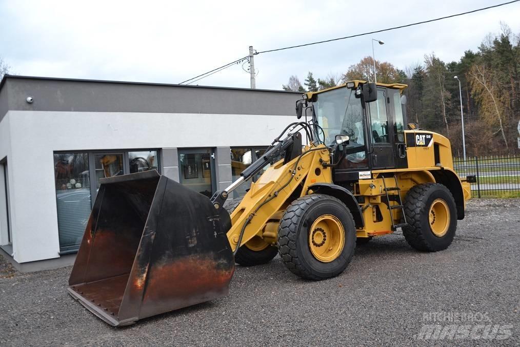 CAT 924 H Iekrāvēji uz riteņiem