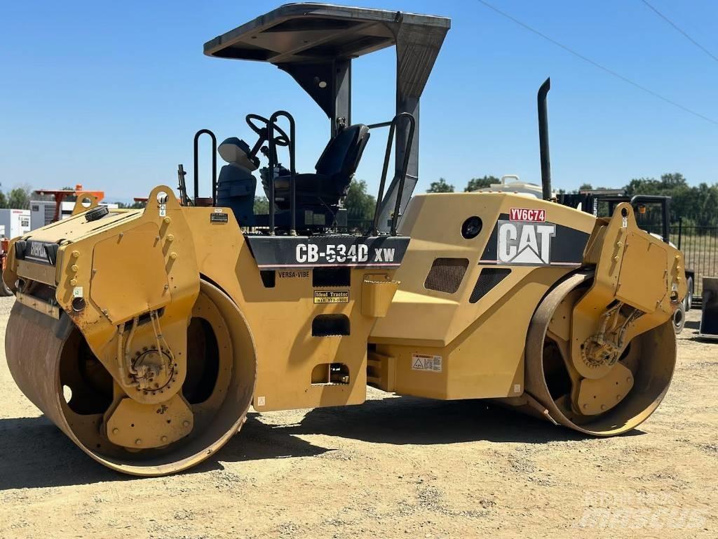 CAT CB 534 DXW Divvalču grunts veltņi
