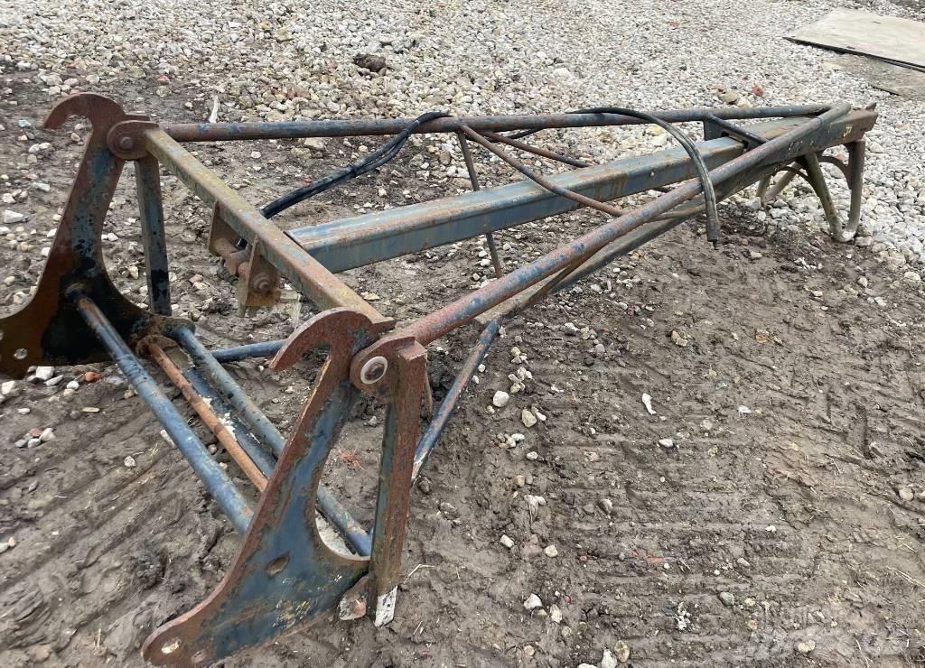 JCB Trussmaster Teleskopiskie manipulatori