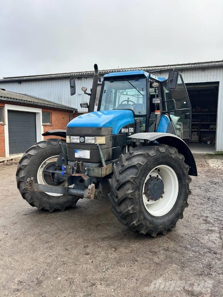 New Holland 8360 Traktori