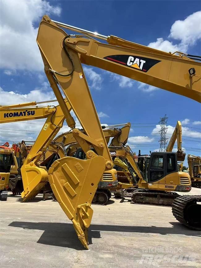 CAT 325 CL Kāpurķēžu ekskavatori