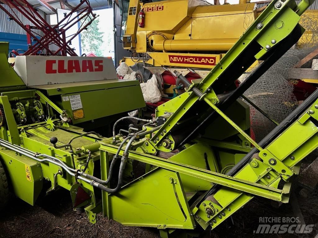 CLAAS Markant 55 Ķīpu preses