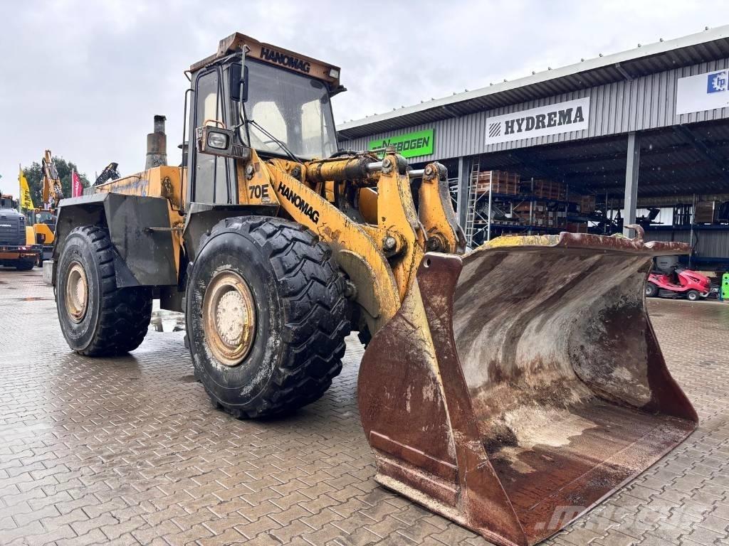 Hanomag 70 E Iekrāvēji uz riteņiem