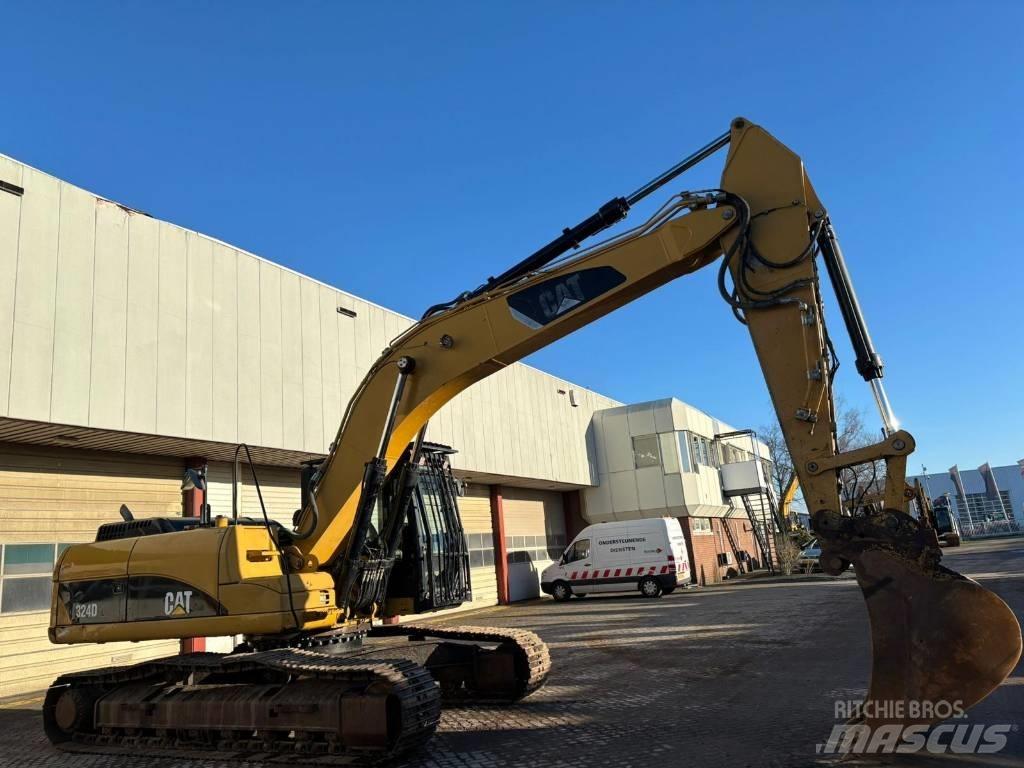 CAT 324 D L Kāpurķēžu ekskavatori