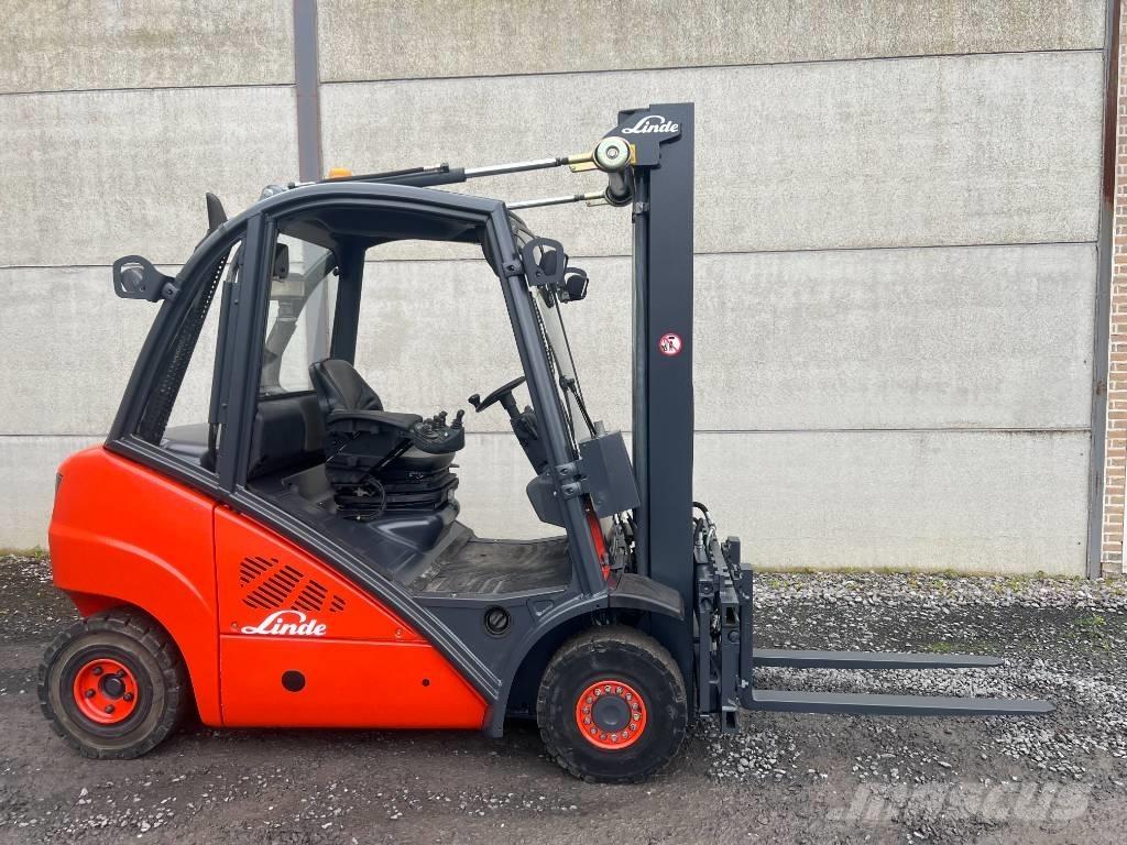 Linde H25D-01 Tehnika ar dīzeļa dzinēju