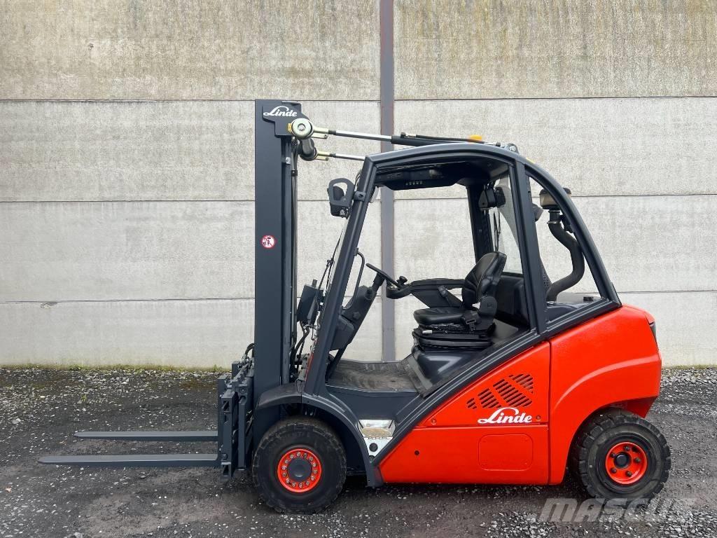 Linde H25D-01 Tehnika ar dīzeļa dzinēju