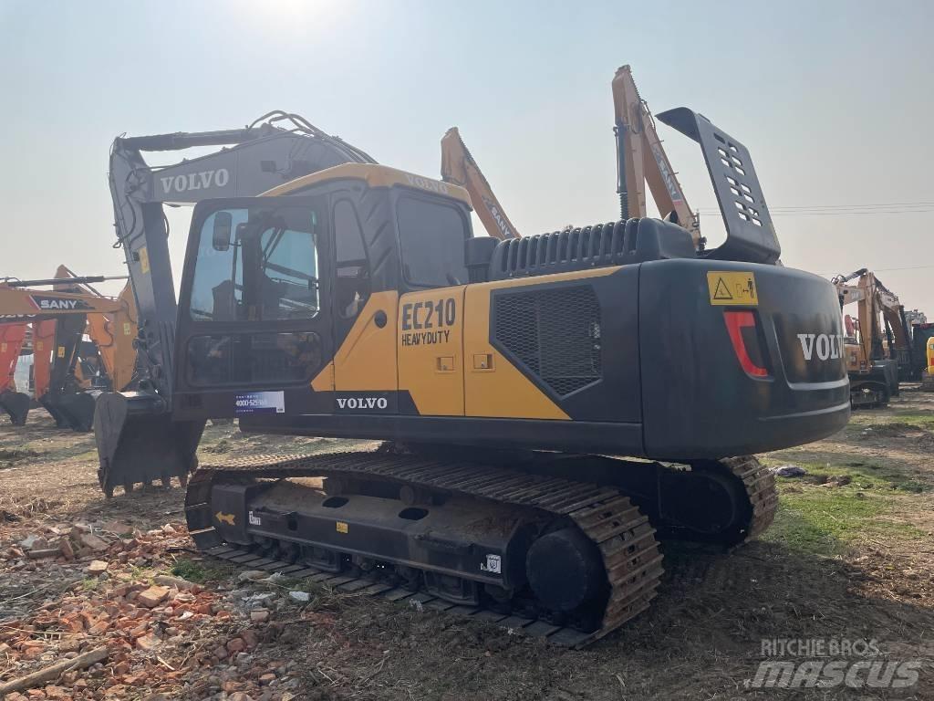 Volvo EC 210 Kāpurķēžu ekskavatori