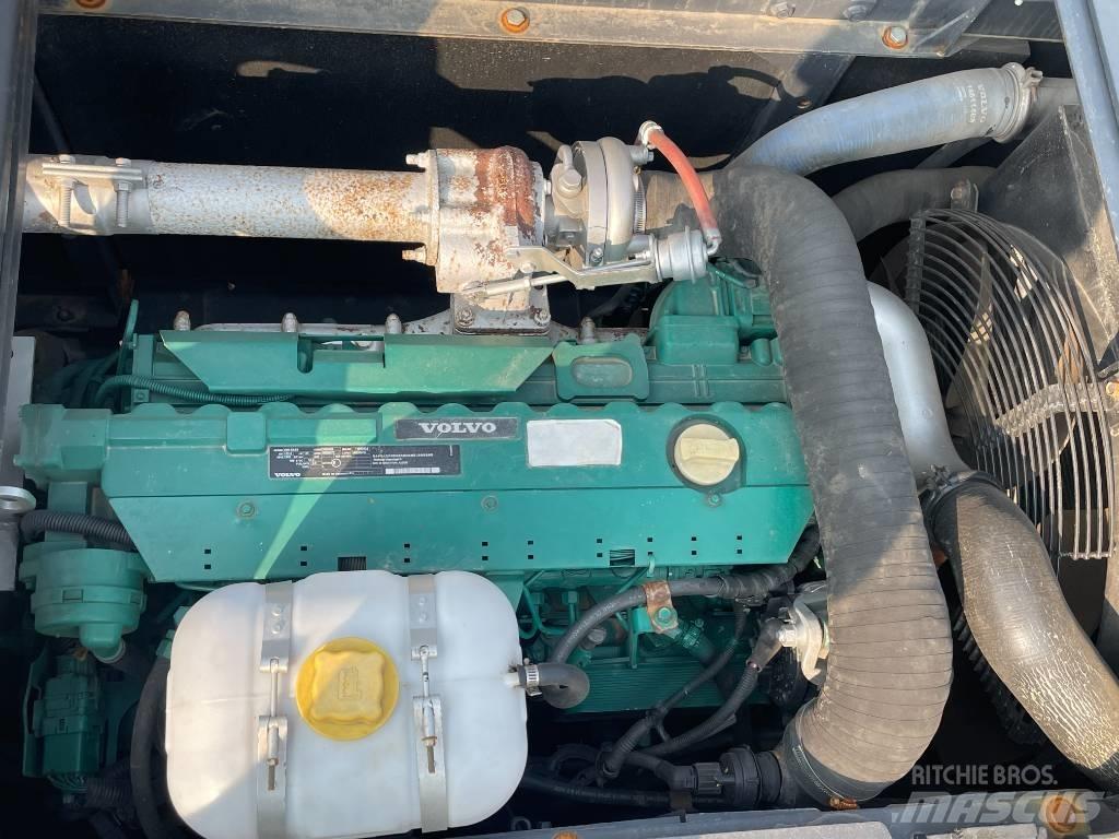 Volvo EC 210 Kāpurķēžu ekskavatori