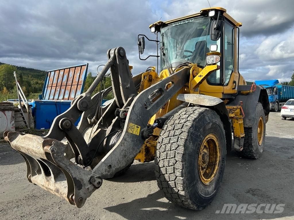 Volvo L 70 H Iekrāvēji uz riteņiem
