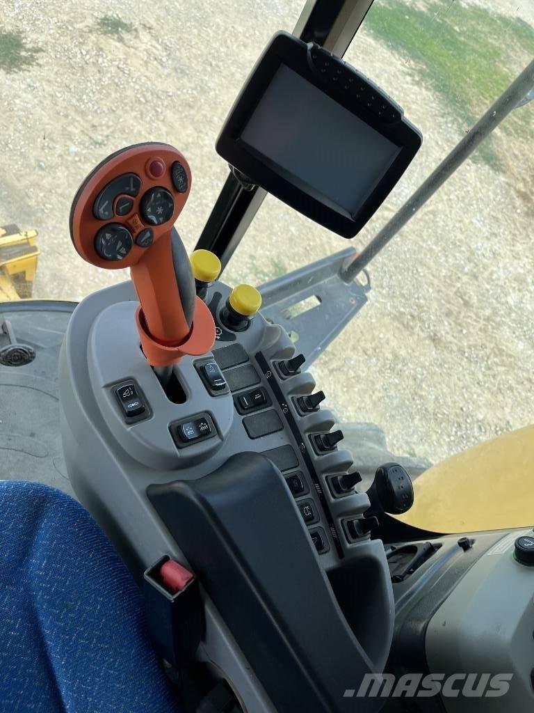 New Holland CX 6090 Ražas novākšanas kombaini