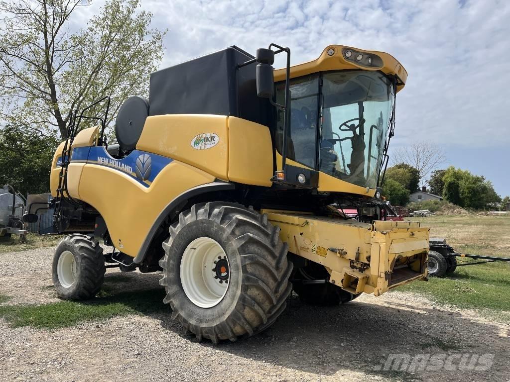 New Holland CX 6090 Ražas novākšanas kombaini