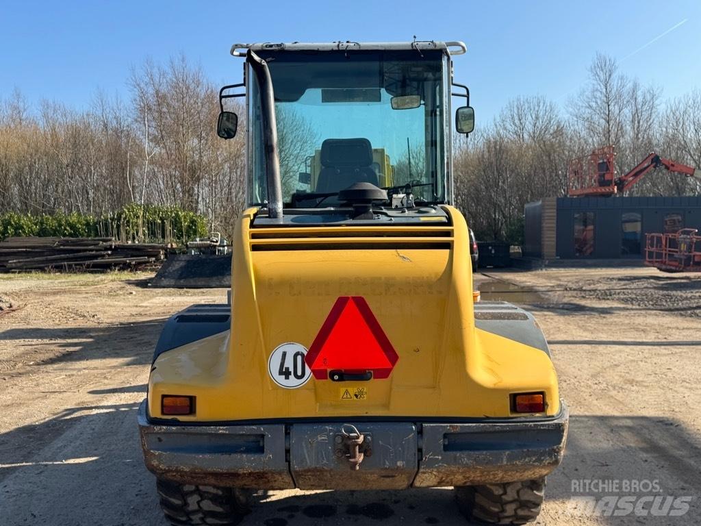 Liebherr L 508 Iekrāvēji uz riteņiem
