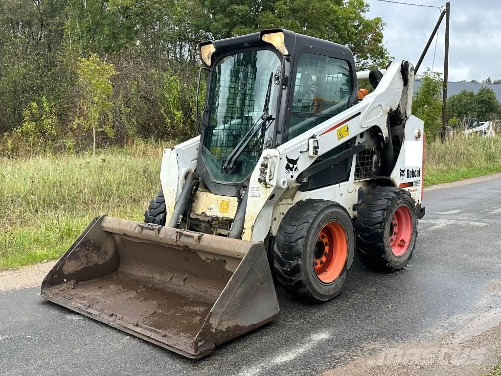 Bobcat S 530 Lietoti riteņu kompaktiekrāvēji