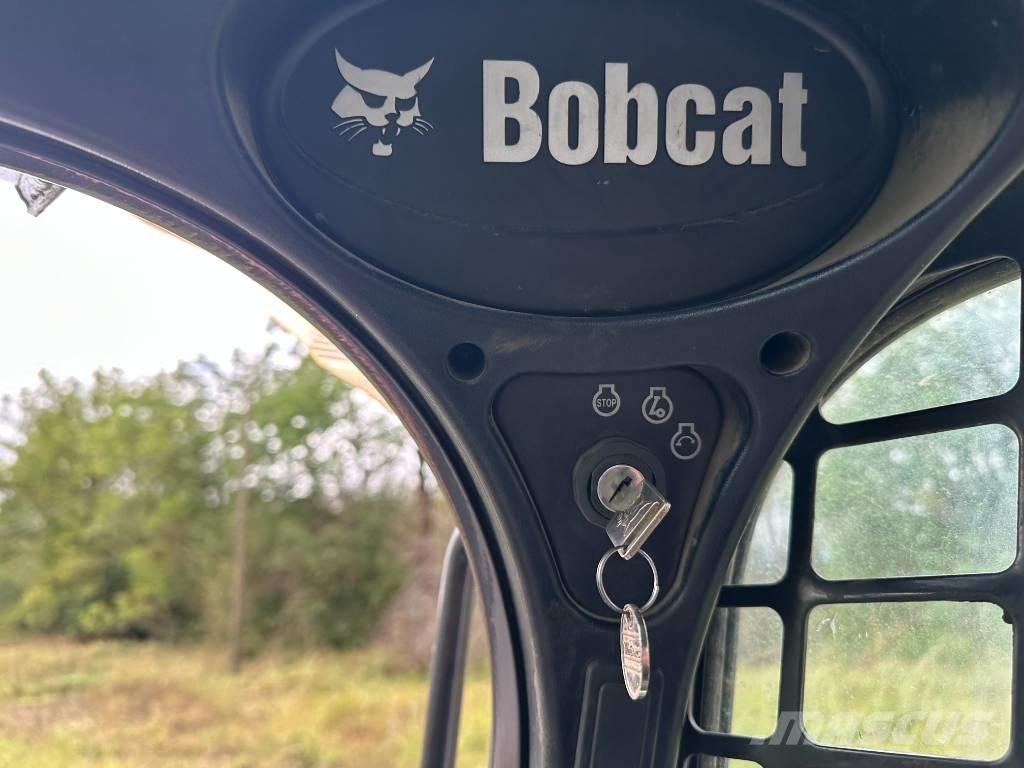 Bobcat S 530 Lietoti riteņu kompaktiekrāvēji